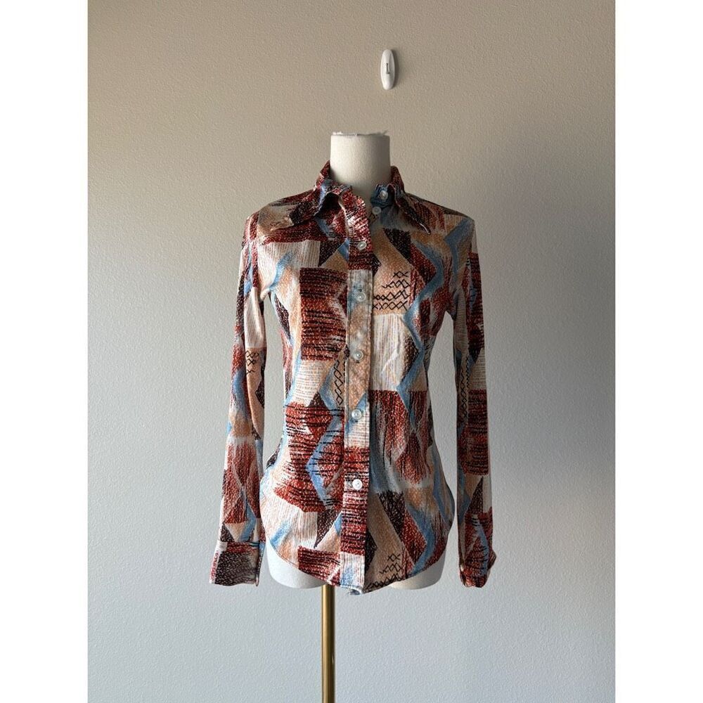 Vintage 70s Abstract Print Button Front Long Slee… - image 2